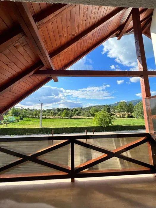 Pensiunea Rnb Maramures Surdesti  المظهر الخارجي الصورة